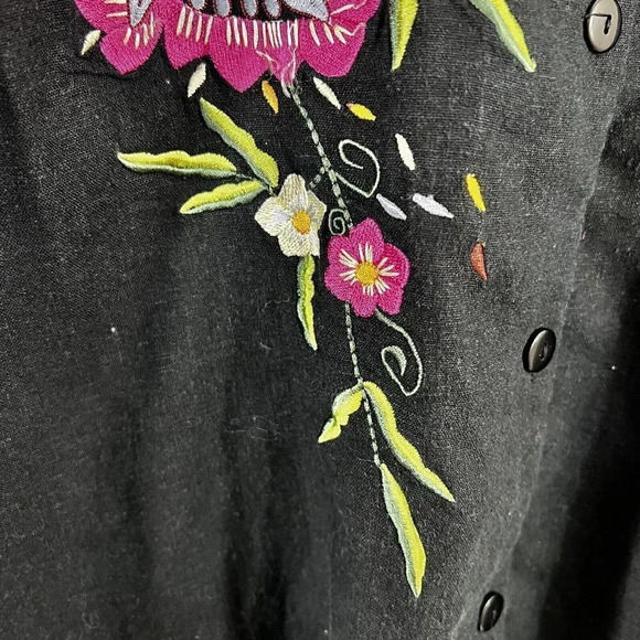 A.K.L. Black Linen Blend Colorful Flower Embroidered Button Up Shirt Womens 2X - Picture 5 of 9
